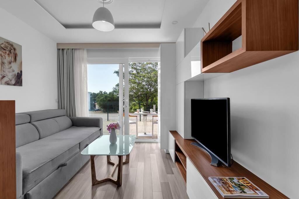 Brotis - Studioapartment - Makarska Exklusiv 普罗马尼亚 外观 照片